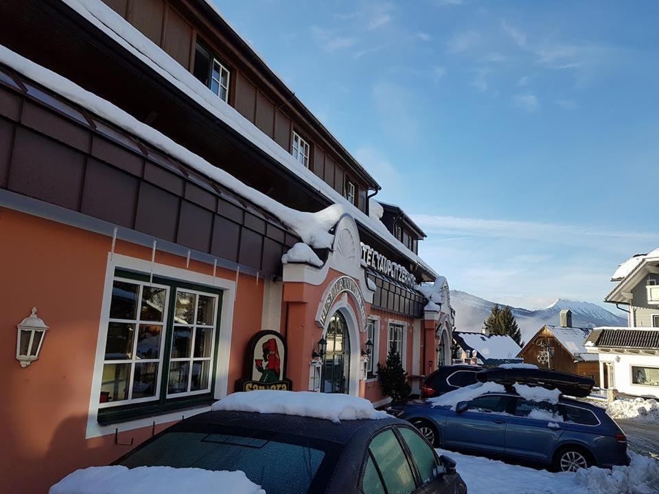 淘伯利兹霍夫酒店 陶普利茨 外观 照片