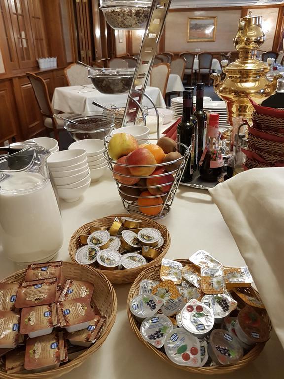 淘伯利兹霍夫酒店 陶普利茨 外观 照片